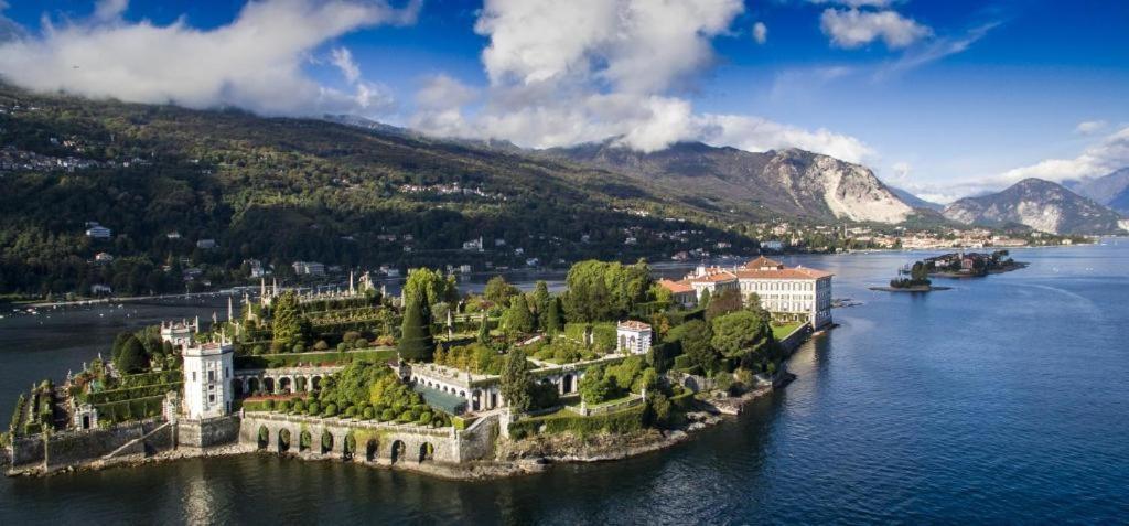Isola Bella Apartments Via Vittorio Emanuele Stresa Exteriör bild
